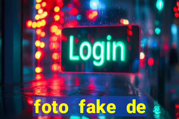 foto fake de menina cacheada